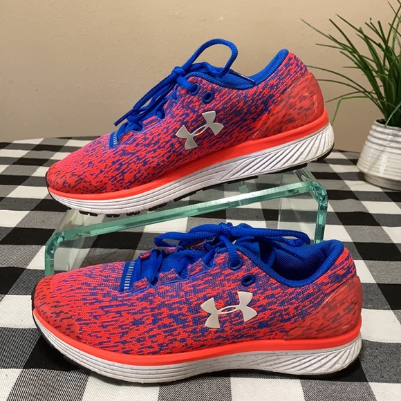 EXC! Under Armour Bandit 3 Running Shoes Size 6Y - Picture 3 of 11